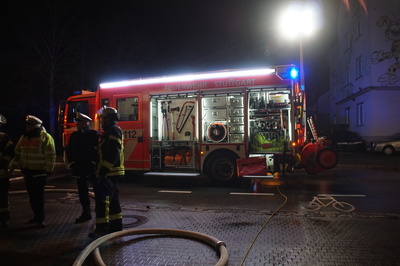 Stuttgart Vaihingen: Kellerbrand in Mehrfamilienhaus